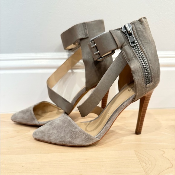 Joe's Jeans Gray Heels - Size 6.5 - Picture 4 of 9